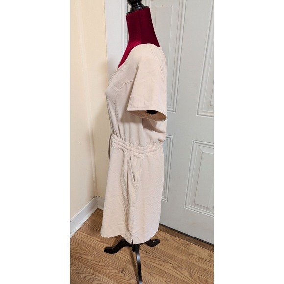 32 Degrees Cool | Tan Dress | Size Medium - Picture 2 of 4